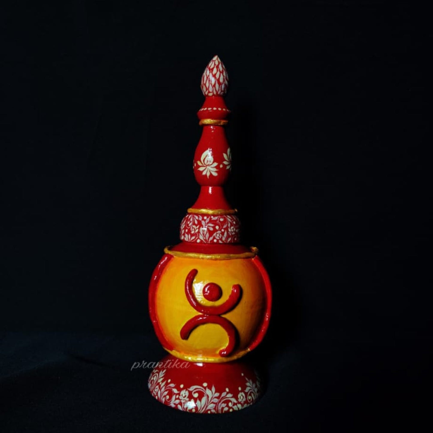 Royal Motif Gachkouto For Ceremonies
