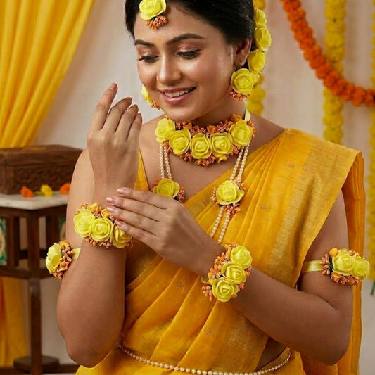 Hiranmayee Floral Jewellery – Haldi Jewellery