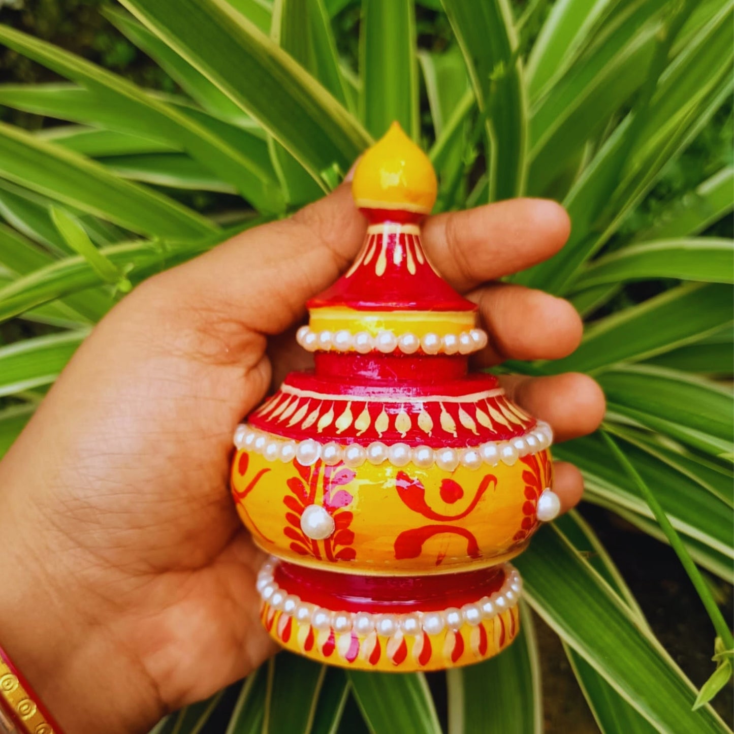 Mangal Sindoor Kouto – Container of Auspiciousness