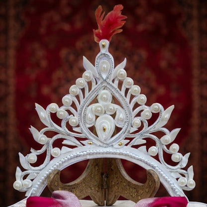 Pure Sola Mukut Bengali Bride